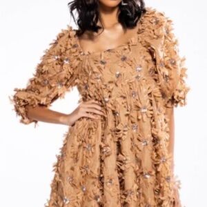 Storia Tan Floral Dress Size Small